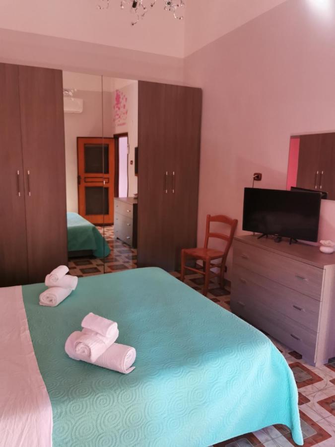 La Casa Di Aurora Appartement Napels Buitenkant foto